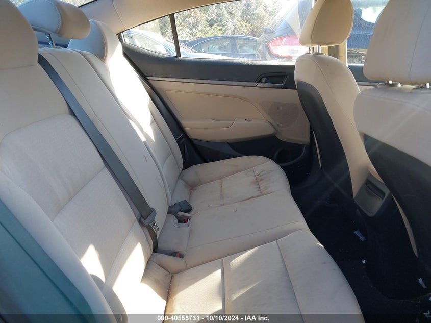 5NPD74LF3HH195028 2017 Hyundai Elantra Se