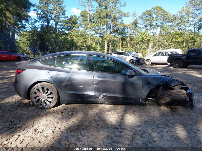 2022 Tesla Model 3 Performance Dual Motor All-Wheel Drive VIN: 5YJ3E1EC7NF329679 Lot: 40555901