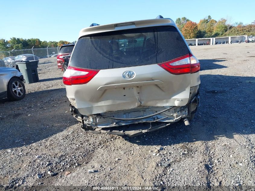 5TDYZ3DC2HS833614 2017 Toyota Sienna Xle 8 Passenger