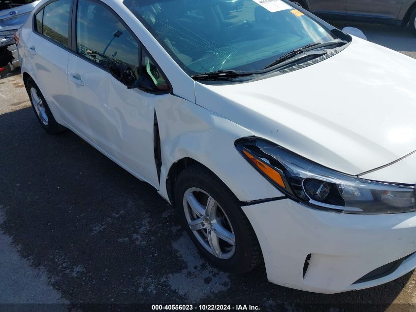 2018 Kia Forte Lx VIN: 3KPFK4A71JE211594 Lot: 40556023