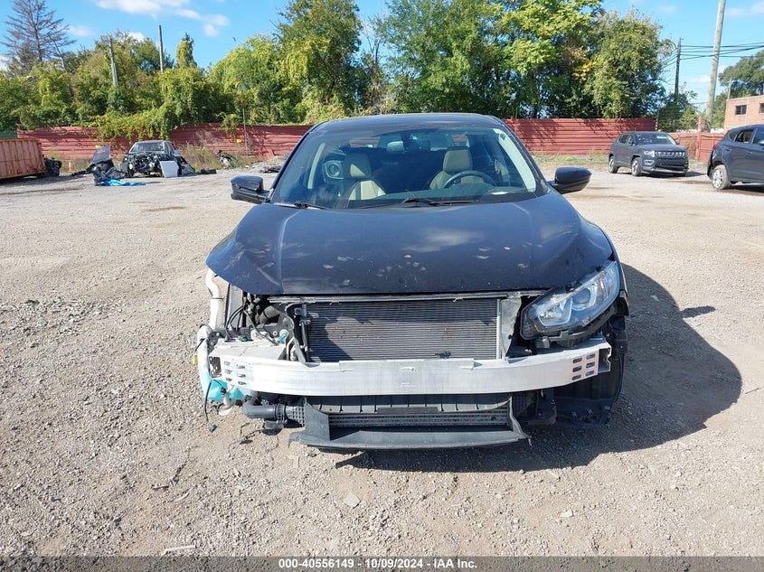 VIN JHMFC1F72JX028045 2018 HONDA CIVIC EX-L