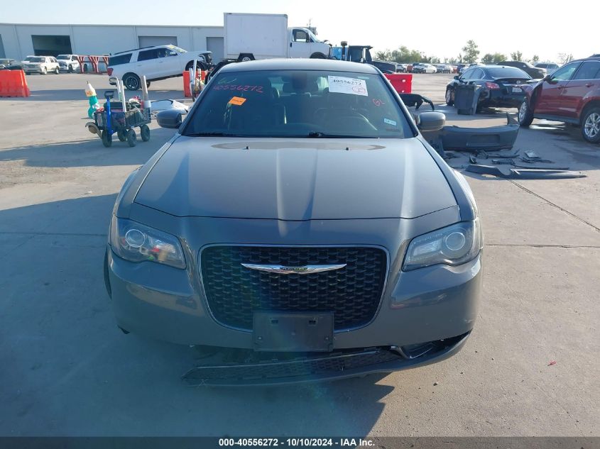 2C3CCAGG3KH648688 2019 Chrysler 300 300S Awd