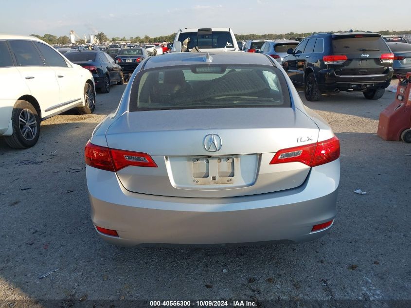 2013 Acura Ilx 2.0L VIN: 19VDE1F55DE005552 Lot: 40556300