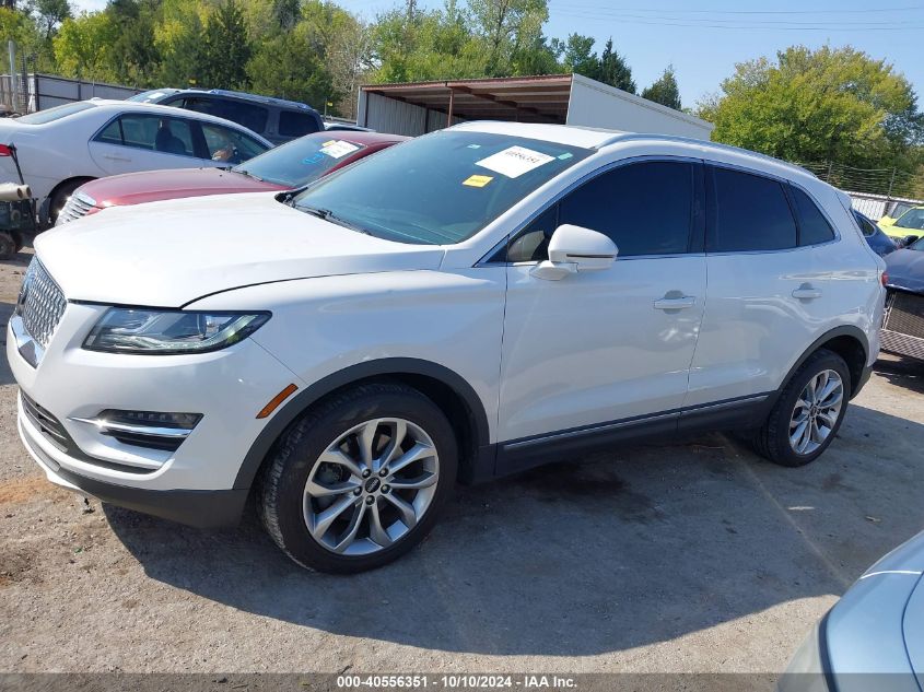 2019 Lincoln Mkc Select VIN: 5LMCJ2C96KUL29693 Lot: 40556351