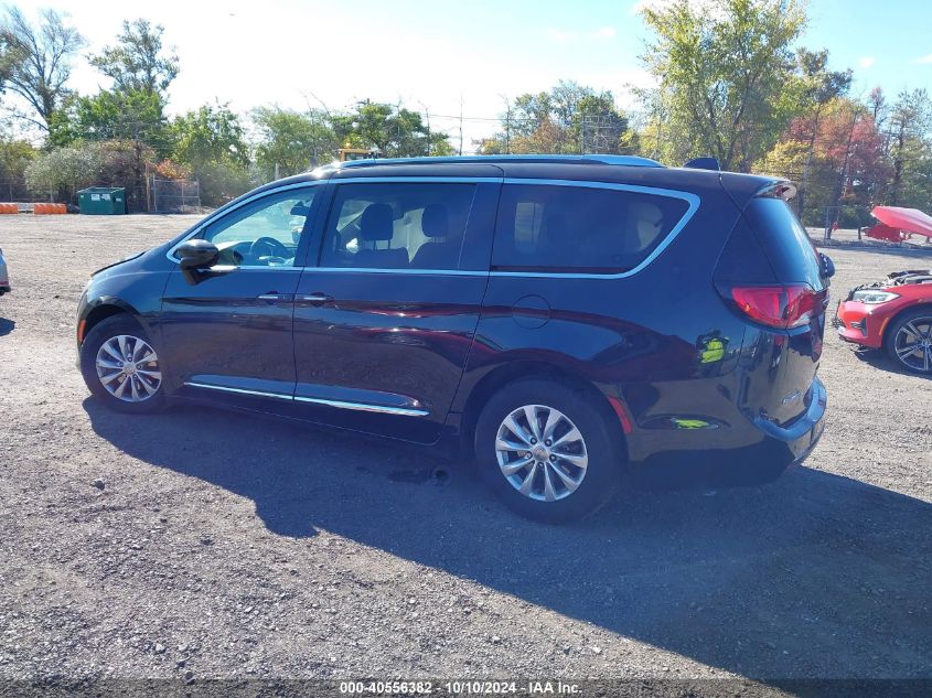 2018 Chrysler Pacifica Touring L VIN: 2C4RC1BG9JR322710 Lot: 40556382