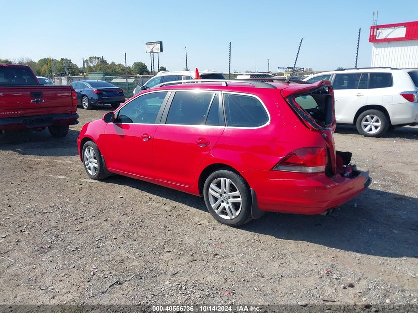 2013 VOLKSWAGEN JETTA SPORTWAGEN 2.0L TDI 3VWPL7AJ4DM688946