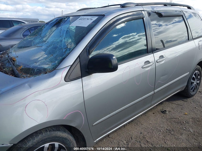 2007 TOYOTA SIENNA VIN: 5TDZK23C37S035447