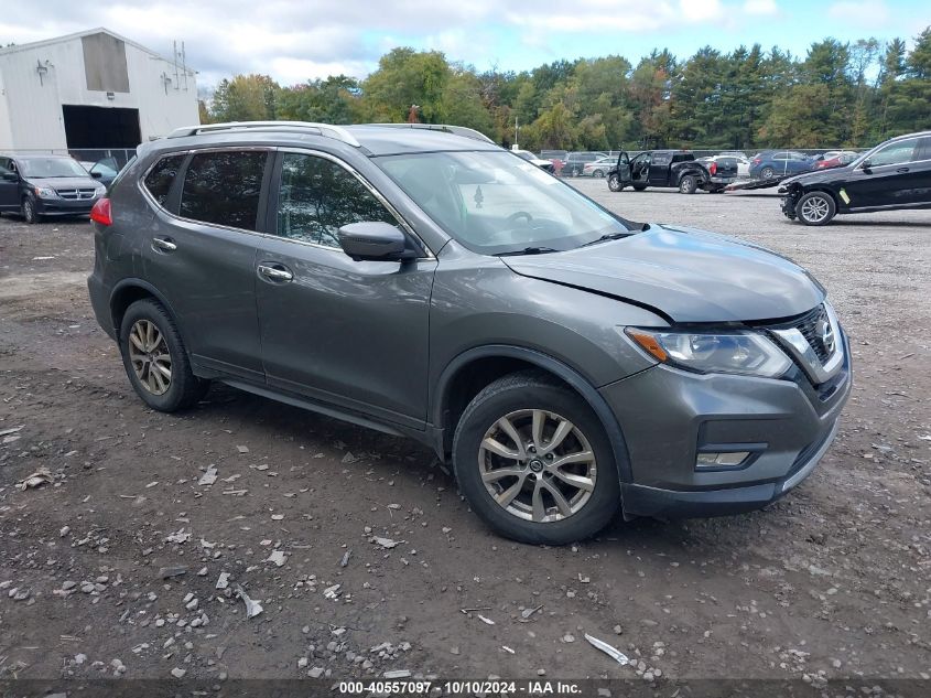 KNMAT2MV2HP526775 2017 NISSAN ROGUE - Image 1