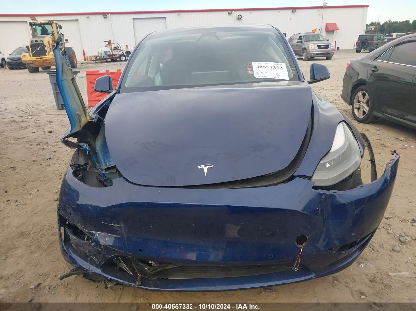 2022 Tesla Model Y Long Range Dual Motor All-Wheel Drive VIN: 7SAYGAEE6NF515816 Lot: 40557332