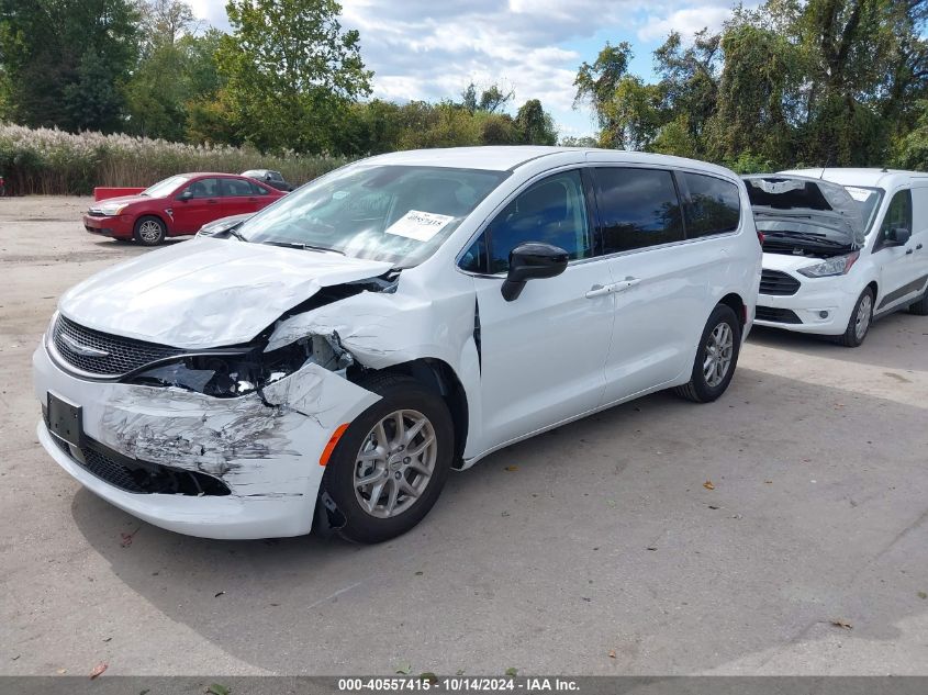 VIN 2C4RC1CG4RR184004 2024 CHRYSLER VOYAGER no.2