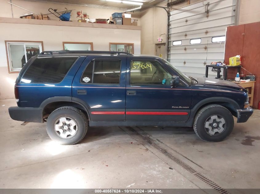 1999 Chevrolet Blazer Trailblazer VIN: 1GNDT13W9X2158874 Lot: 40557624