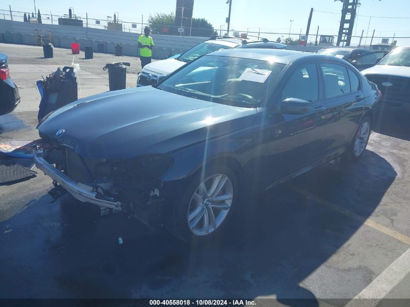 WBA7F2C50HG421541 2017 BMW 7 SERIES - Image 2