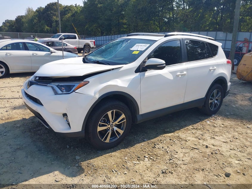 VIN JTMWFREV5JJ151266 2018 TOYOTA RAV4 XLE