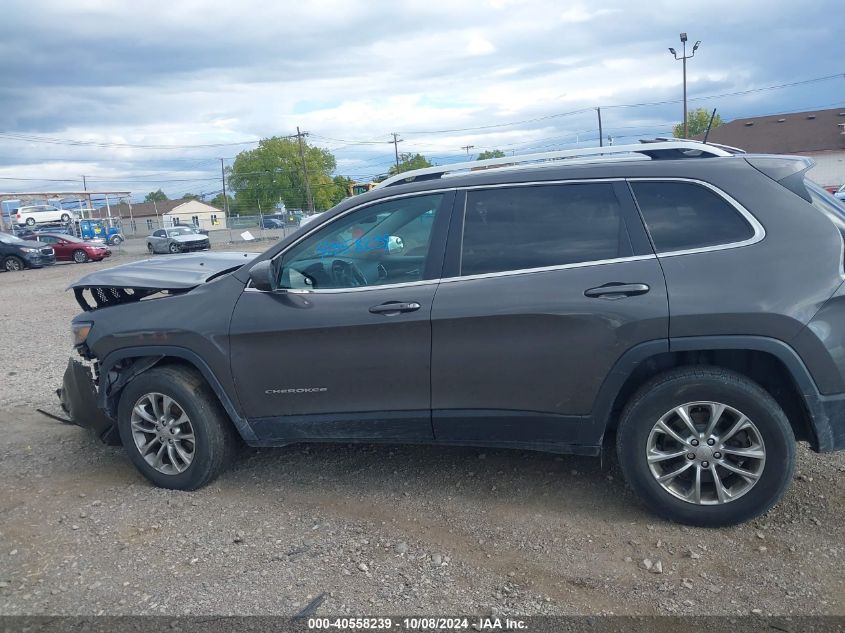 2019 Jeep Cherokee Latitude Plus 4X4 VIN: 1C4PJMLB5KD237997 Lot: 40558239