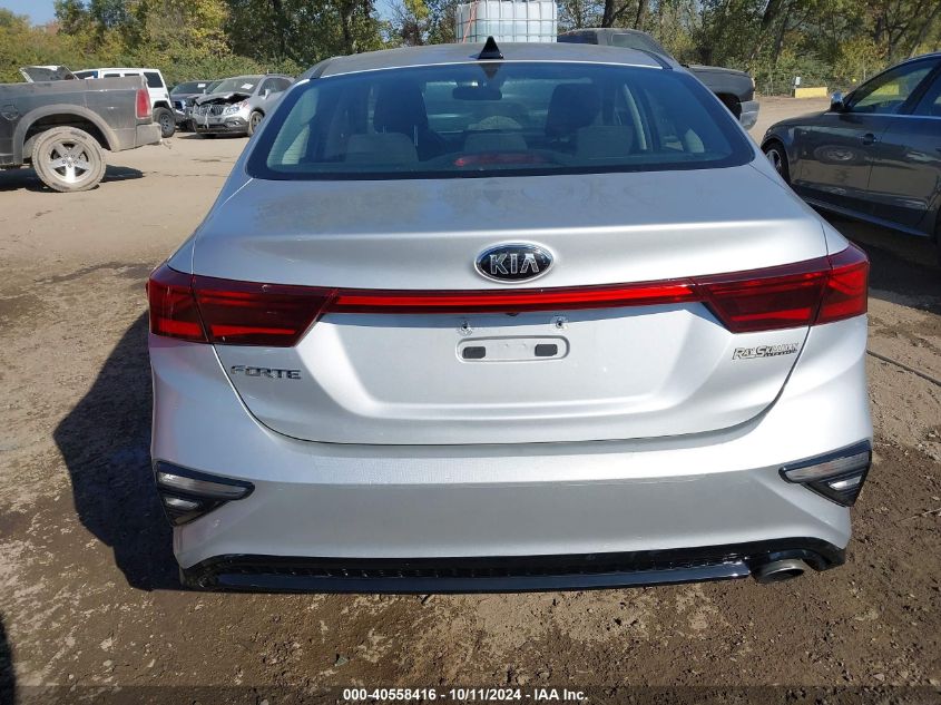 3KPF24AD8KE008791 2019 Kia Forte Lxs