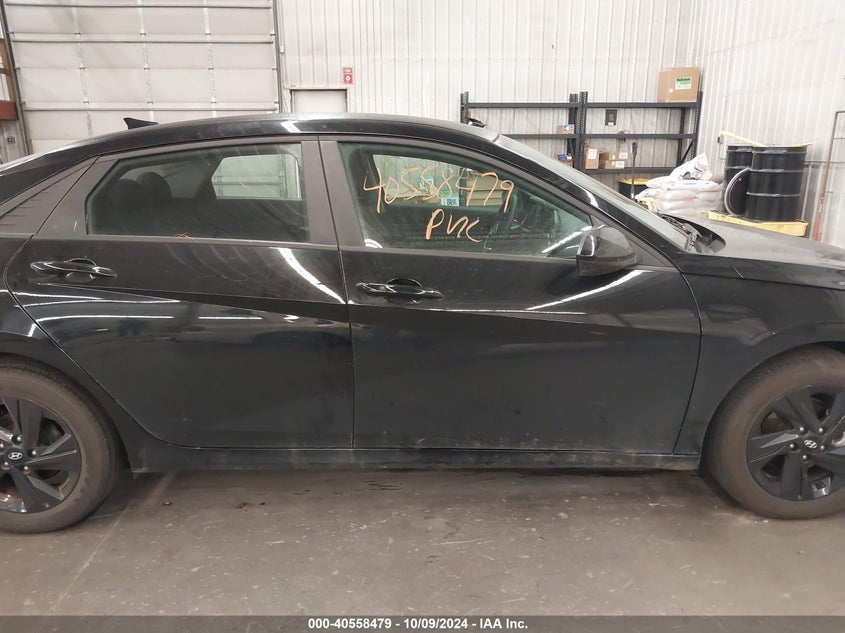 KMHLM4AJXPU090692 2023 Hyundai Elantra Blue