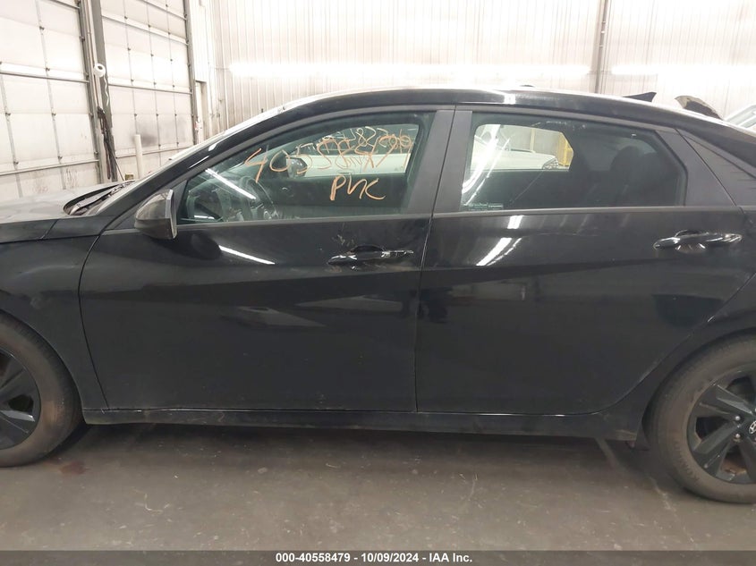 KMHLM4AJXPU090692 2023 Hyundai Elantra Blue