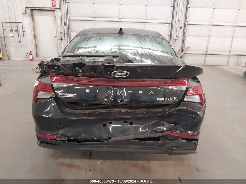 KMHLM4AJXPU090692 2023 Hyundai Elantra Blue