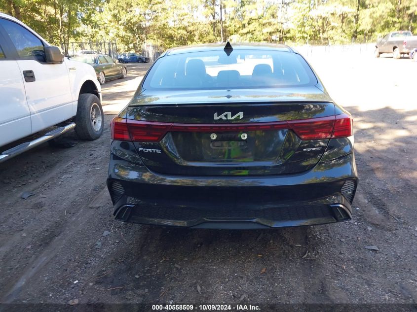 3KPF54AD1PE529267 Kia Forte GT-LINE 16