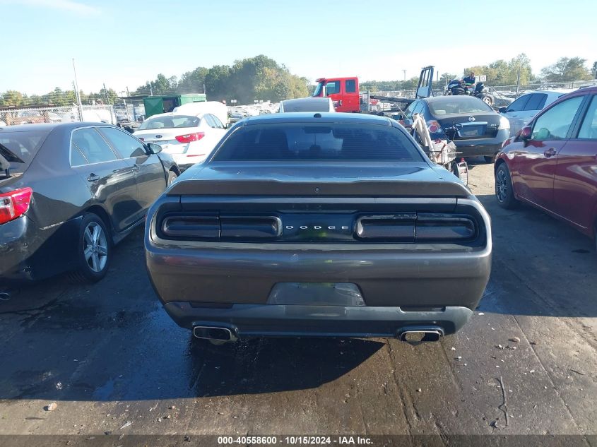 2018 Dodge Challenger Sxt VIN: 2C3CDZAG2JH130980 Lot: 40558600