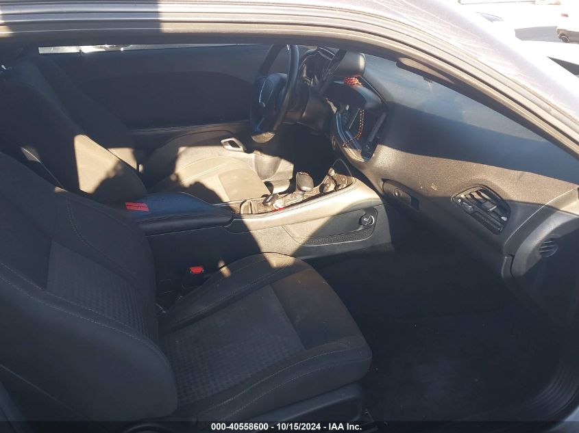 VIN 2C3CDZAG2JH130980 2018 DODGE CHALLENGER SXT