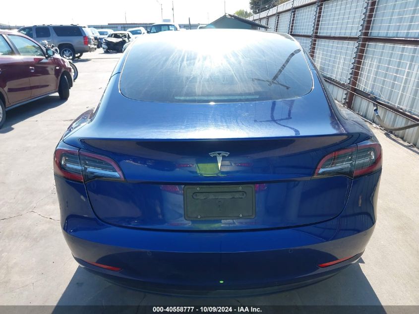 2022 Tesla Model 3 Rear-Wheel Drive VIN: 5YJ3E1EAXNF305813 Lot: 40558777