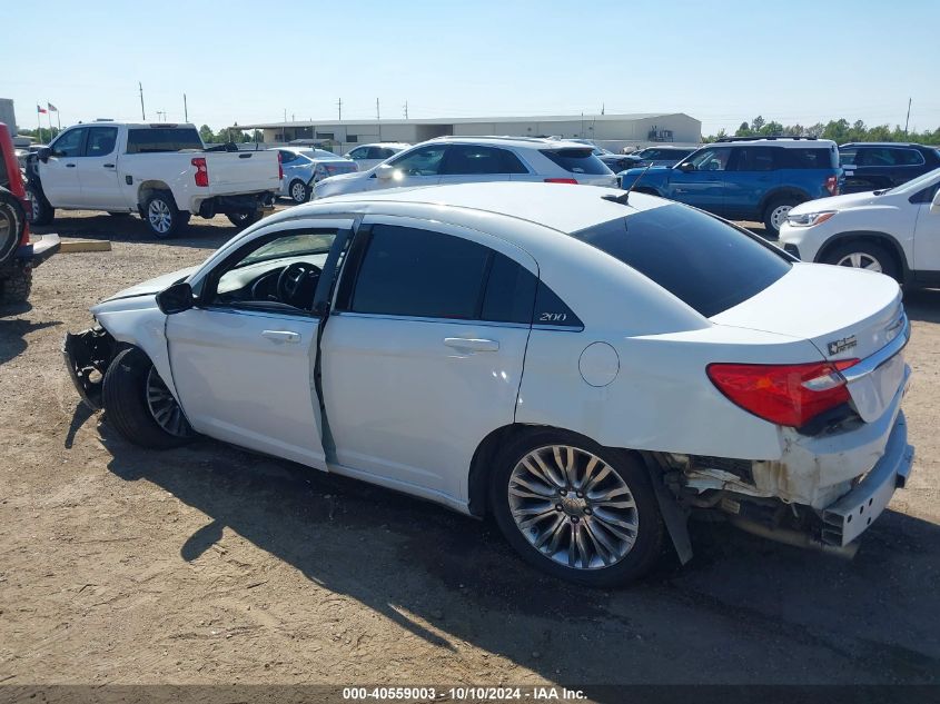 2011 Chrysler 200 Limited VIN: 1C3BC2FG4BN618996 Lot: 40559003