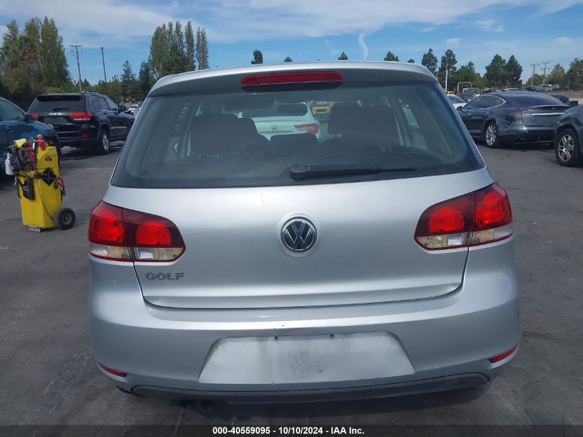 2013 Volkswagen Golf 2.5L 4-Door VIN: WVWDB7AJ2DW125953 Lot: 40559095