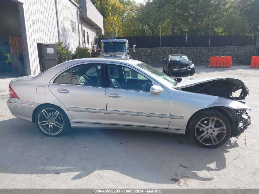 2005 Mercedes-Benz C 240 Luxury 4Matic VIN: WDBRF81JX5F650985 Lot: 40559293