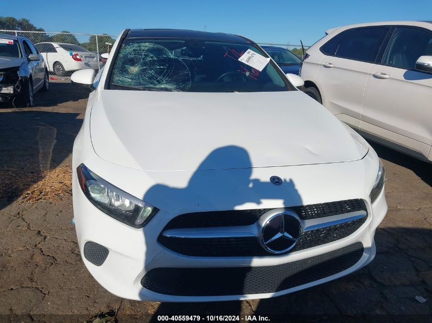 2019 Mercedes-Benz A 220 VIN: WDD3G4EB3KW027788 Lot: 40559479