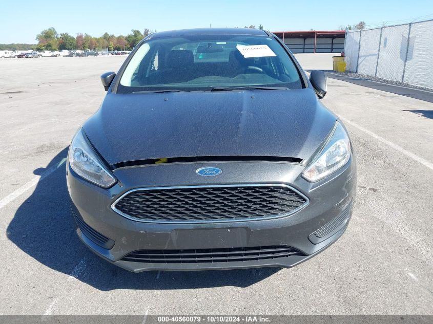 1FADP3F24HL313267 2017 Ford Focus Se