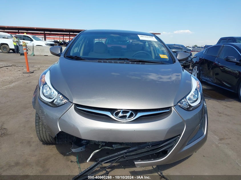5NPDH4AE9GH732409 2016 Hyundai Elantra Se