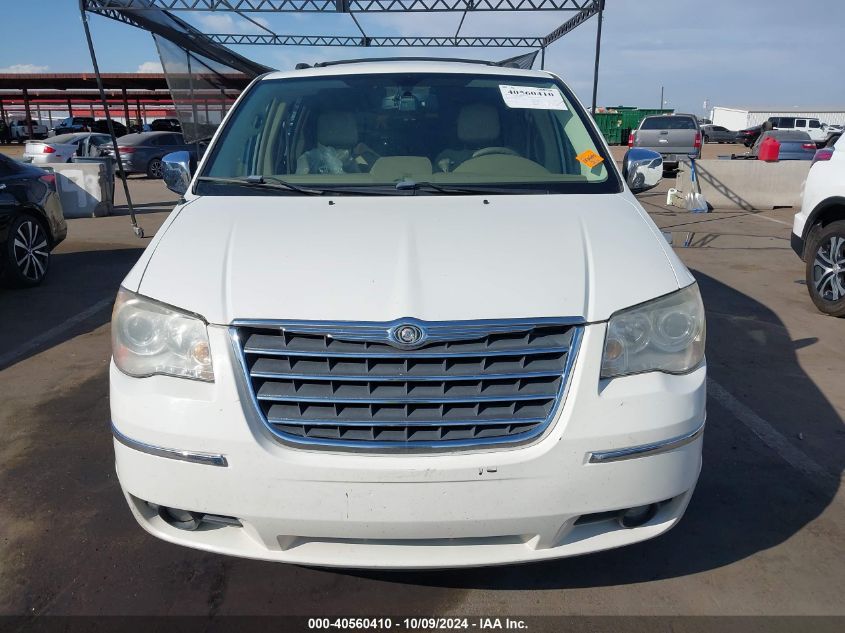 2A4RR7DX6AR381285 2010 Chrysler Town & Country New Limited