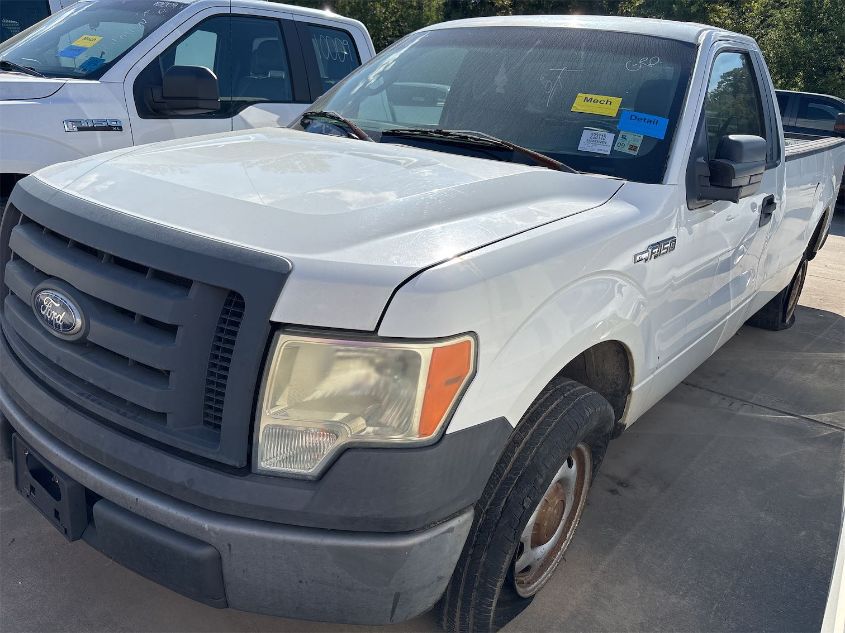 2010 Ford F150 VIN: 1FTMF1CW3AKC54815 Lot: 40560436