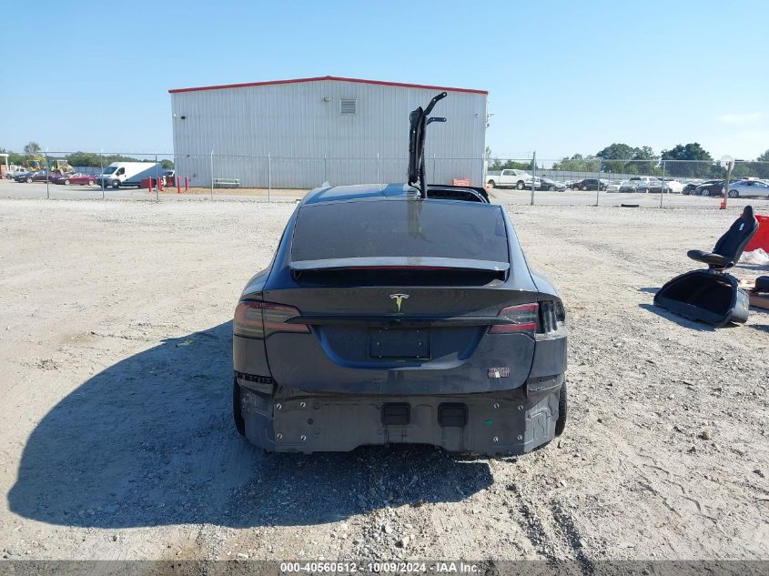 2022 Tesla Model X Plaid Tri Motor All-Wheel Drive VIN: 7SAXCBE69NF355985 Lot: 40560612