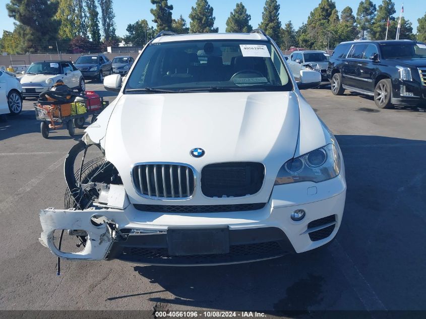 5UXZV8C54DL898961 2013 BMW X5 xDrive50I