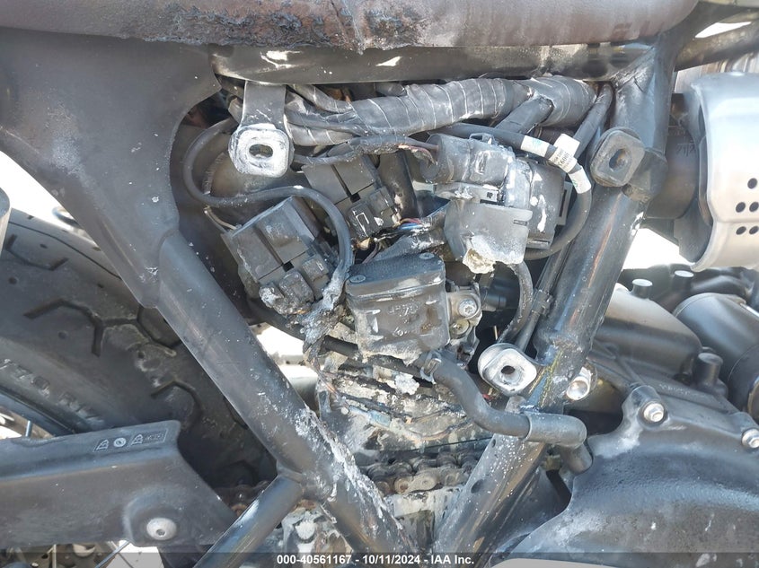 2022 TRIUMPH MOTORCYCLE BONNEVILLE T120/BLACK - SMTD40HL8NTAX9674