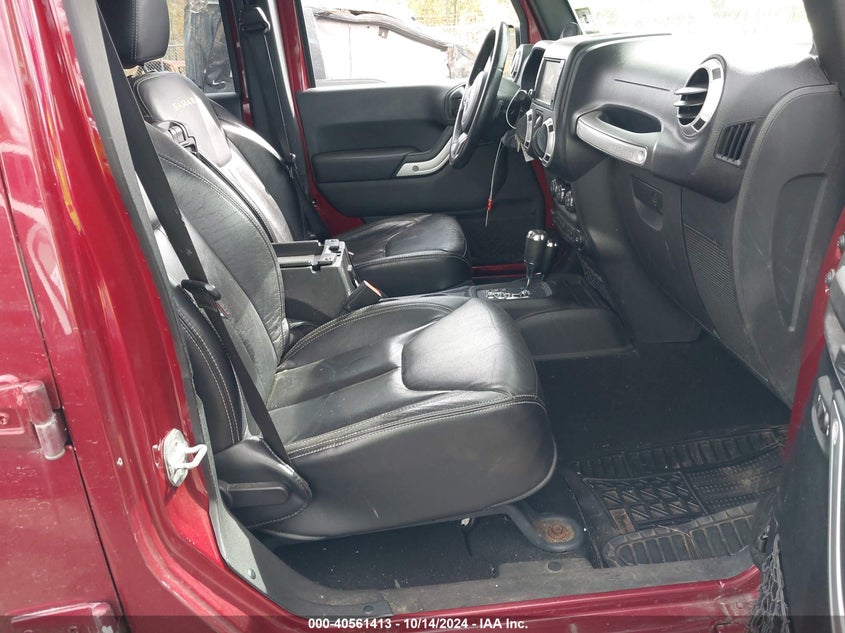 2013 JEEP WRANGLER UNLIMITED SAHARA - 1C4HJWEG2DL506619