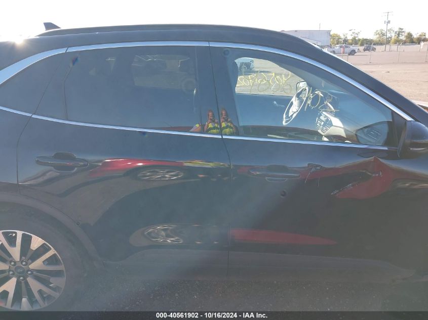 2020 Ford Escape Titanium Hybrid VIN: 1FMCU9DZ2LUA69666 Lot: 40561902