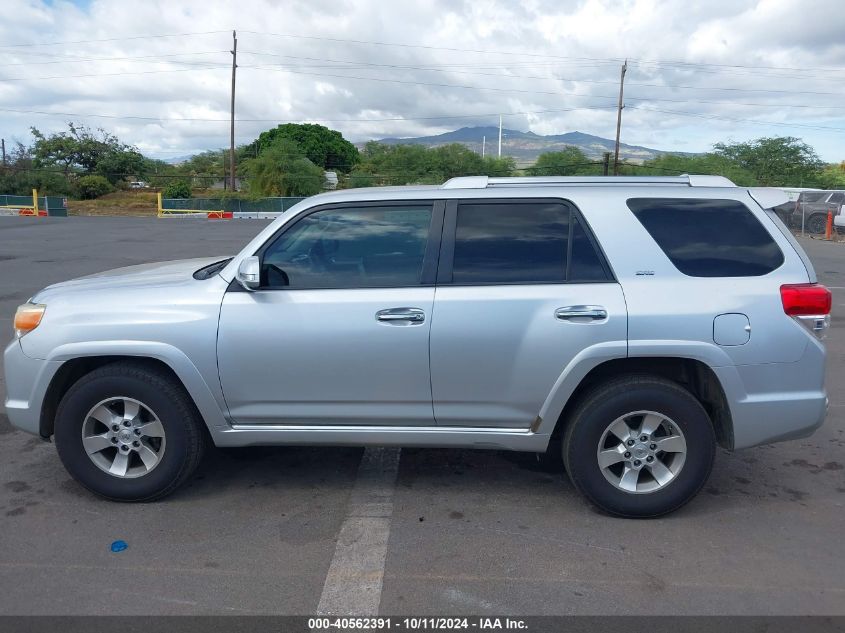 2010 Toyota 4Runner Limited V6/Sr5 V6 VIN: JTEZU5JR3A5013721 Lot: 40562391