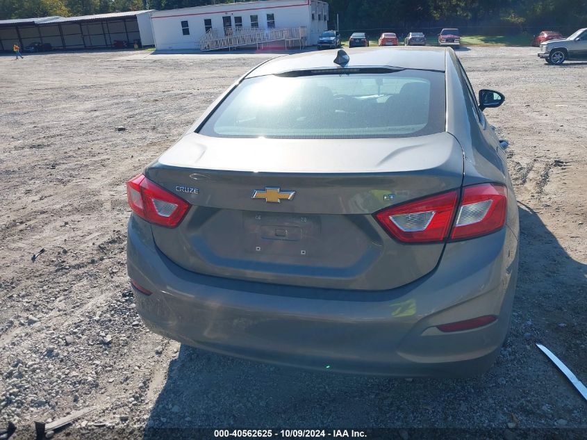 2018 Chevrolet Cruze Lt Auto VIN: 1G1BE5SM7J7102033 Lot: 40562625