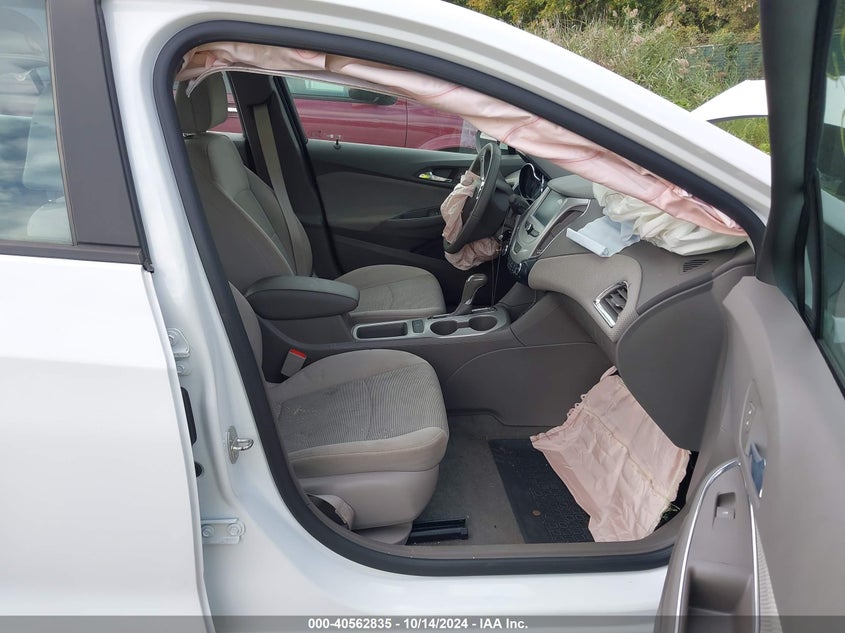 VIN 1G1BC5SM2J7200568 2018 CHEVROLET CRUZE LS AUTO