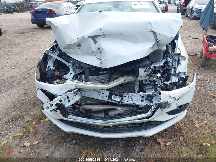 VIN 1G1BC5SM2J7200568 2018 CHEVROLET CRUZE LS AUTO