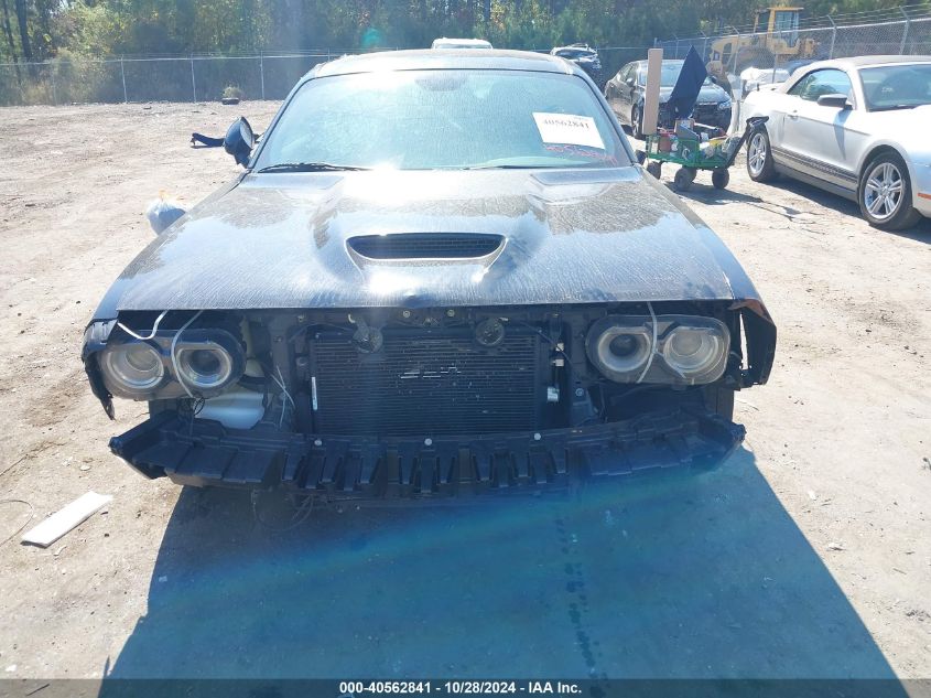 VIN 2C3CDZJG7KH758289 2019 DODGE CHALLENGER GT