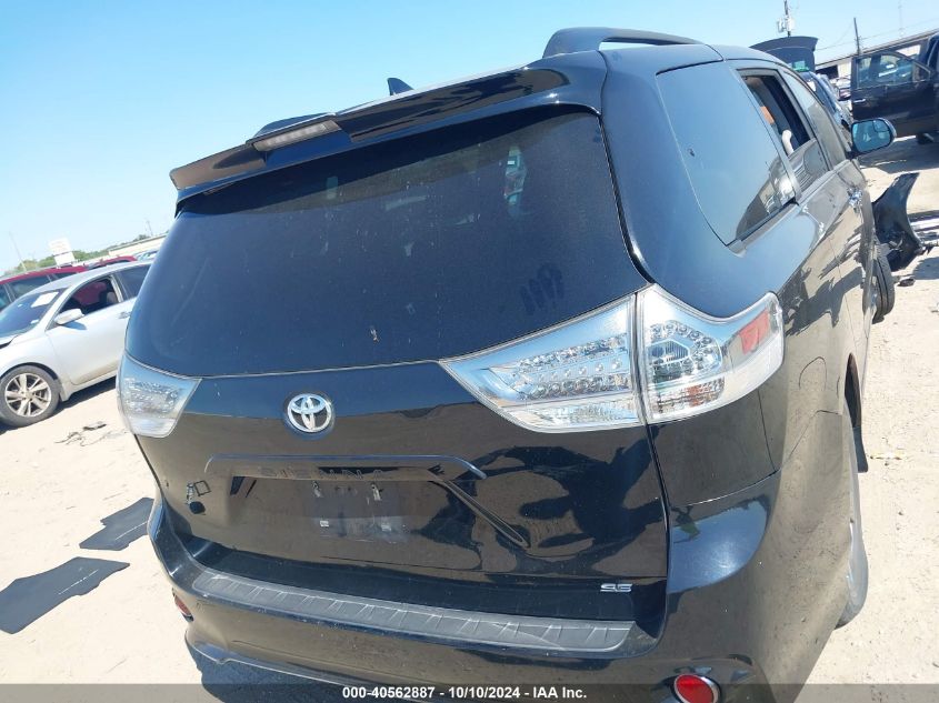 2018 Toyota Sienna Se 8 Passenger VIN: 5TDXZ3DC1JS940543 Lot: 40562887