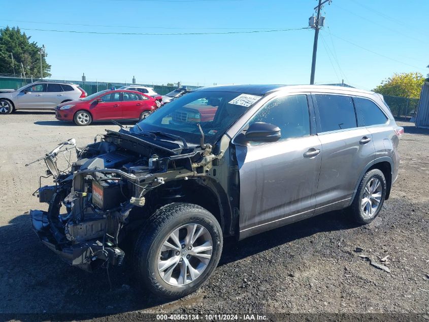 5TDJKRFH4FS119319 2015 TOYOTA HIGHLANDER - Image 2