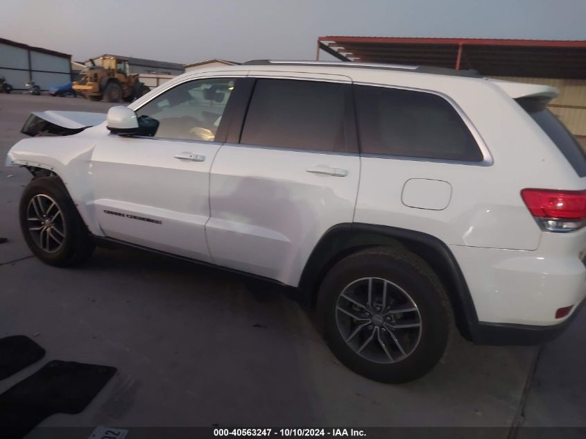 1C4RJEAG2JC512789 2018 Jeep Grand Cherokee Laredo E 4X2