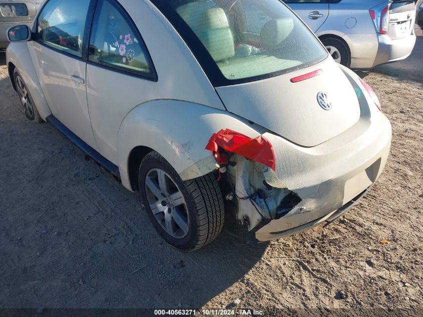 2006 Volkswagen New Beetle 2.5 VIN: 3VWRW31CX6M421971 Lot: 40563271