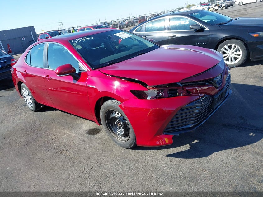 TOYOTA CAMRY LE HYBRID 2020