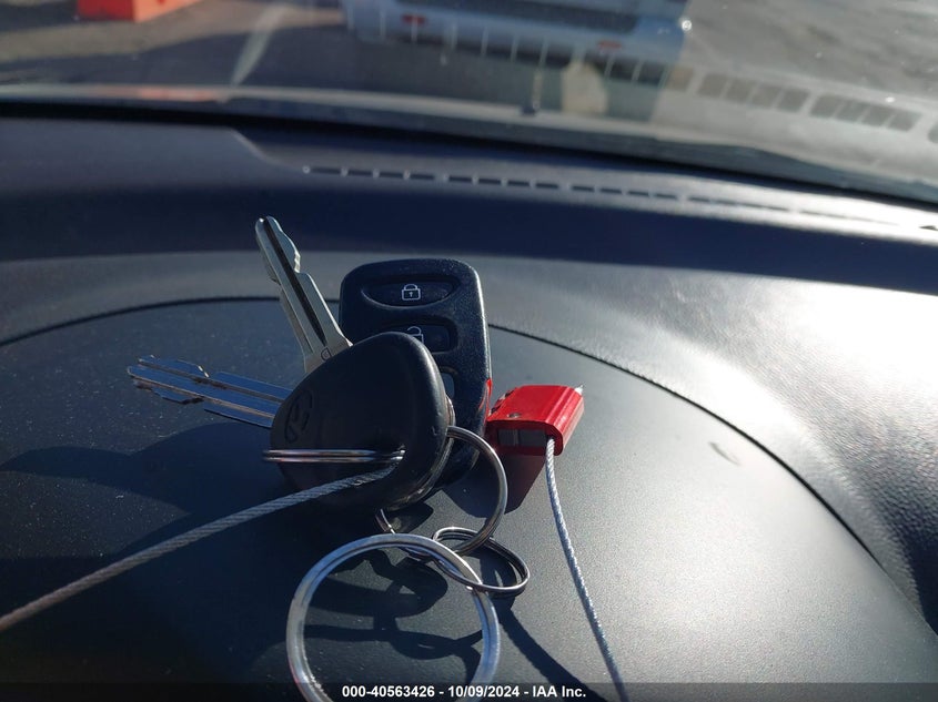 KMHDU46D19U757997 2009 Hyundai Elantra Gls